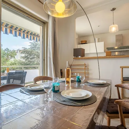 Les Aliscamps By Interhome Appartamento *